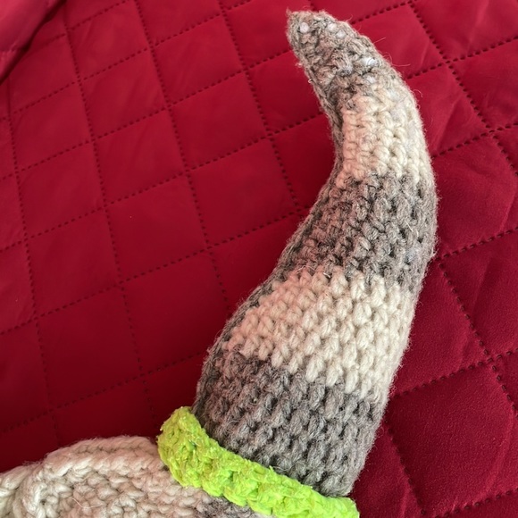 Handmade Knitted Viking Hat - Picture 12 of 12